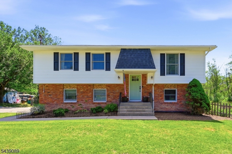 1 Hampton Spring Road Newton, NJ 07860 - Photo 1 of 50