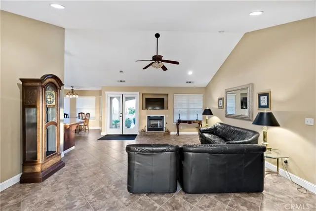 $600,000 | 19649 Road 30 1/2, Madera, CA 93638