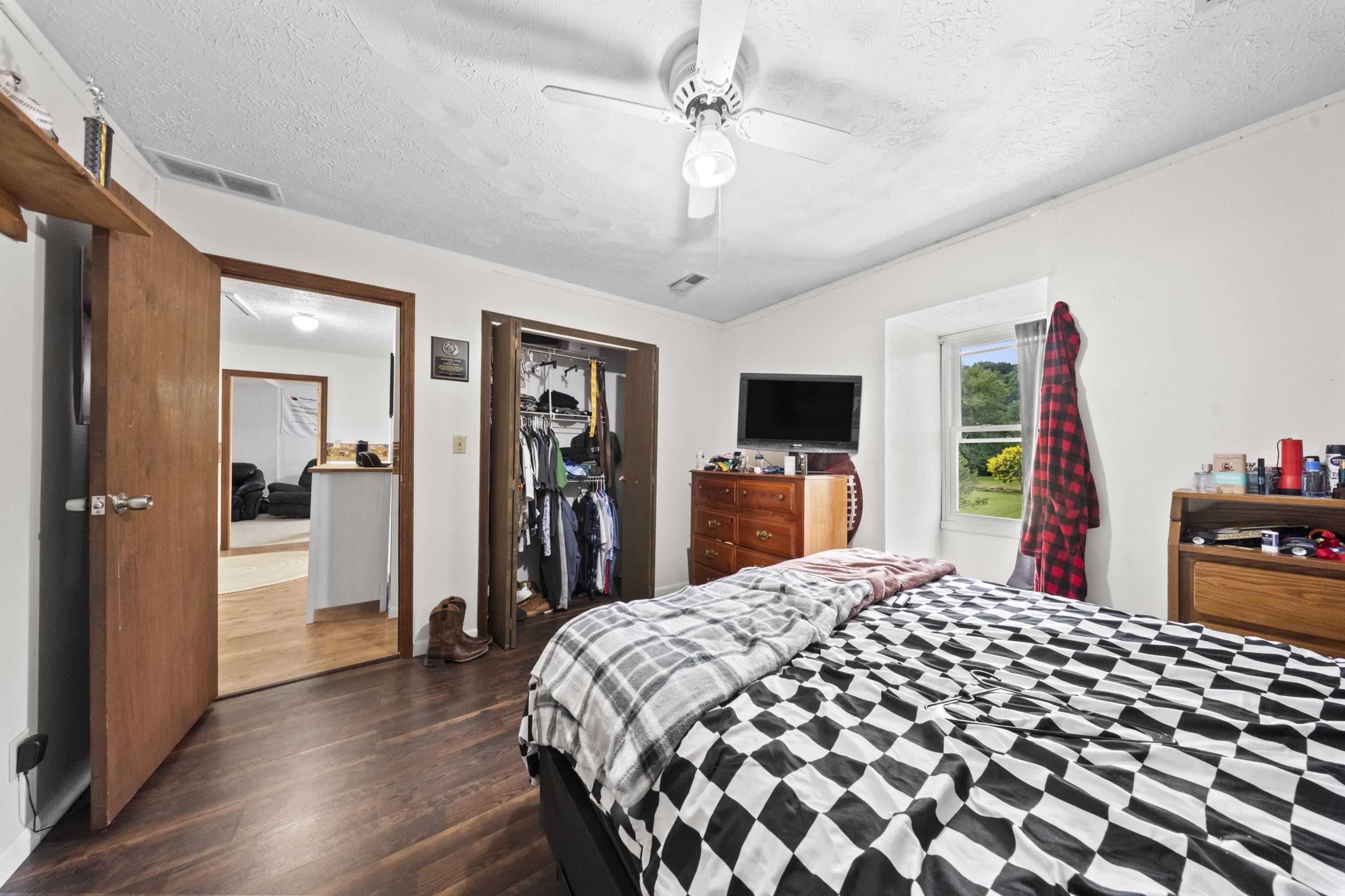 603 Ohio River Road Greenup, KY 41144 - Photo 7 of 50