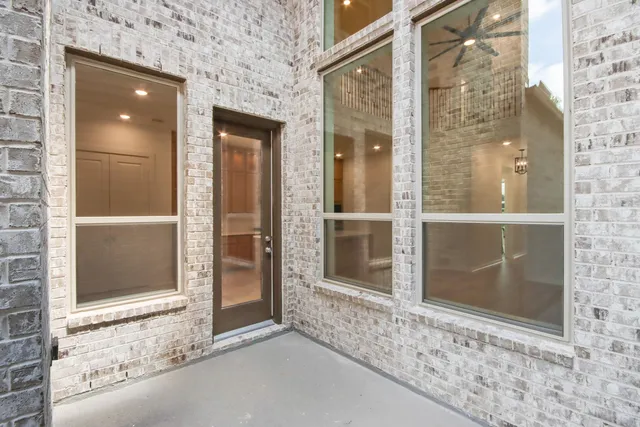 $449,990 | 317 Fields Lane, Montgomery, TX 77316