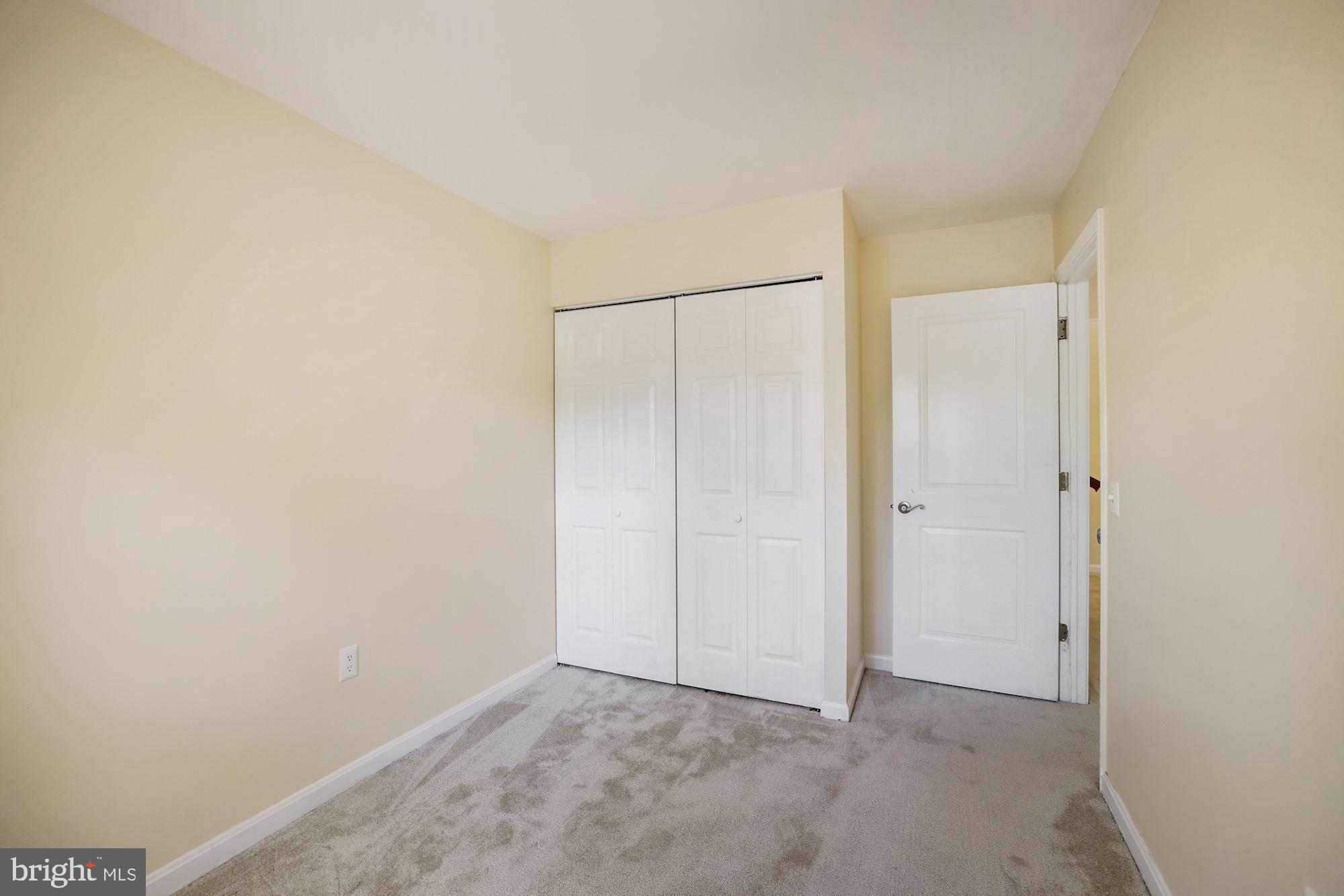 18318 Streamside Drive, Unit 302 Gaithersburg, MD 20879 - Photo 21 of 22 Bedroom 3
