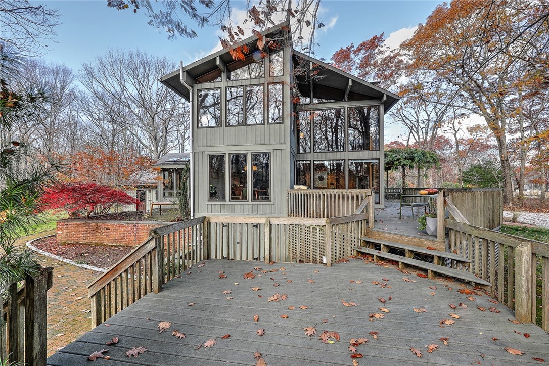 395 Shippee Road East Greenwich, RI 02818 - Photo 3 of 50 Gallery Image 3