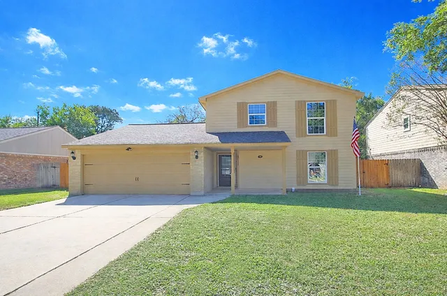 $298,900 | 8011 Goldengrove Drive, Spring, TX 77379