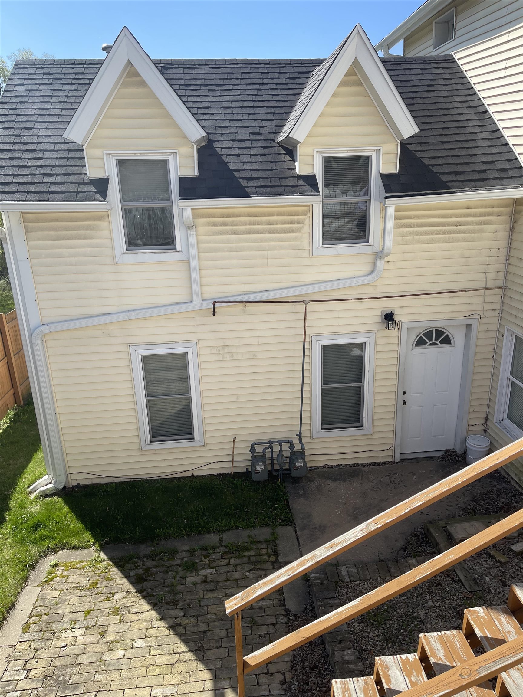 506 East Cook Street Portage, WI 53901 - Photo 3 of 31