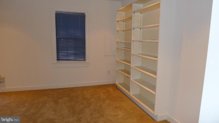 7969 Pebble Brook Court Springfield, VA 22153 - Photo 7 of 24 Family Room