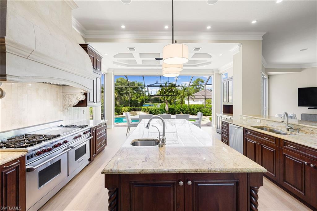 707 Hickory Road Naples, FL 34108 - Photo 31 of 43