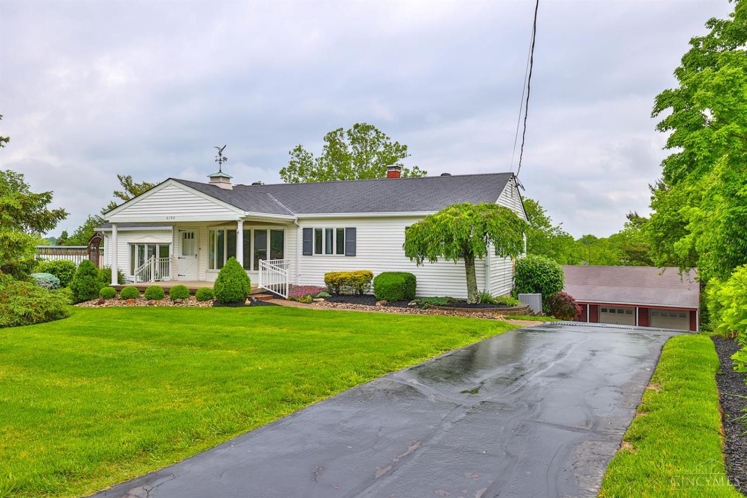 6152 Springdale Road Cincinnati, OH 45247 - Photo 2 of 64