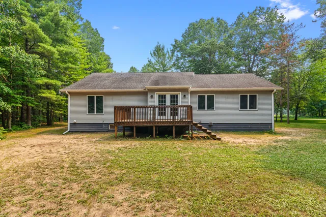 $334,900 | 1965 Bunker Drive Northeast, Kalkaska, MI 49646