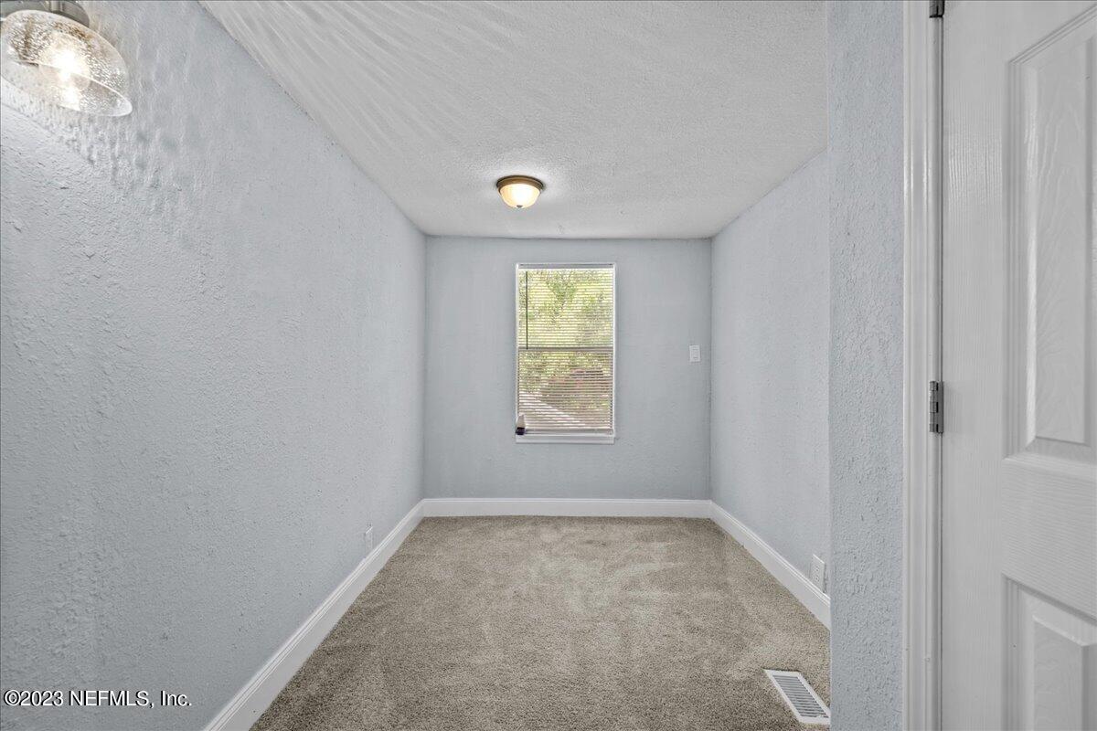 124 Warner Avenue Interlachen, FL 32148 - Photo 12 of 25 BR1