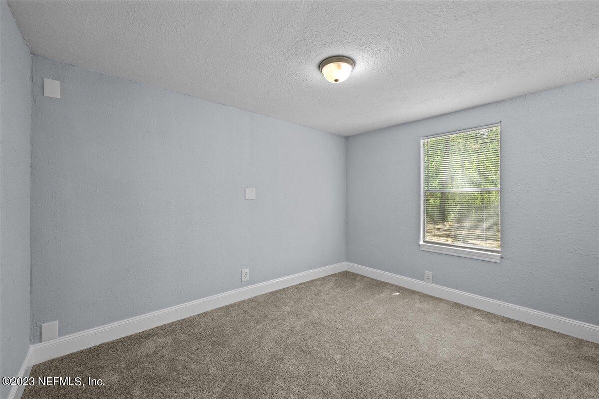 124 Warner Avenue Interlachen, FL 32148 - Photo 14 of 25 BR2