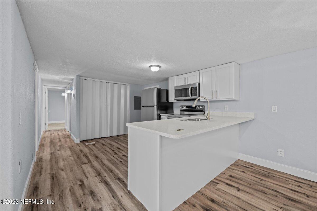 124 Warner Avenue Interlachen, FL 32148 - Photo 10 of 25 Kicthen