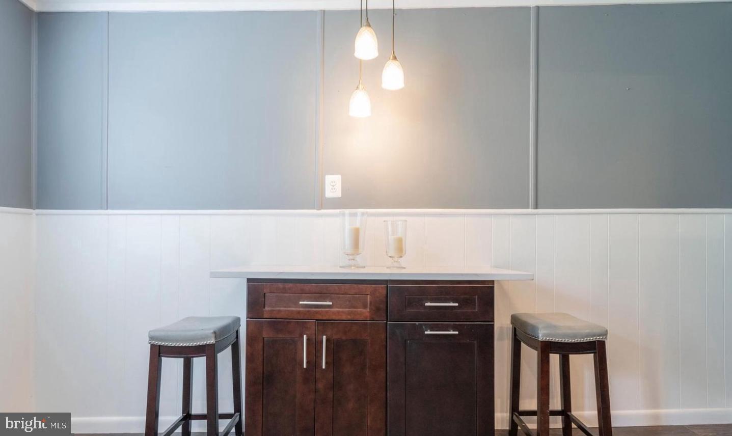 34 Maple Street Conshohocken, PA 19428 - Photo 11 of 35 Eat-in Kitchen