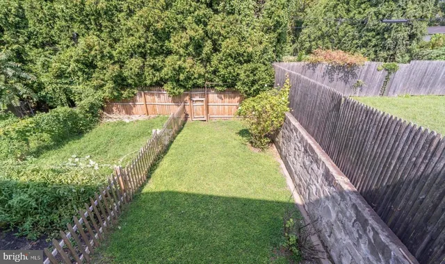 $3,000 | 34 Maple Street, Conshohocken, PA 19428