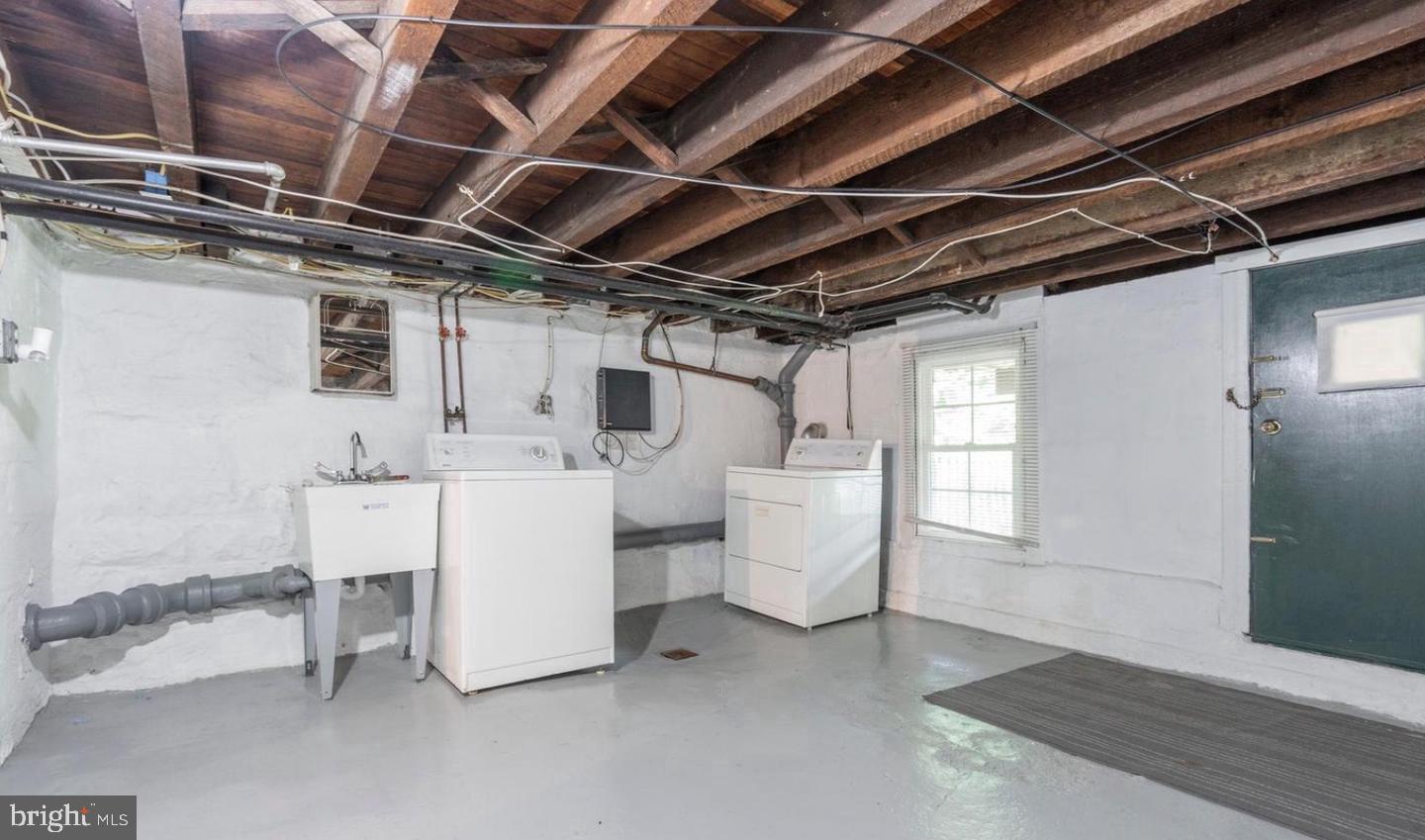 34 Maple Street Conshohocken, PA 19428 - Photo 30 of 35 Basement Laundry