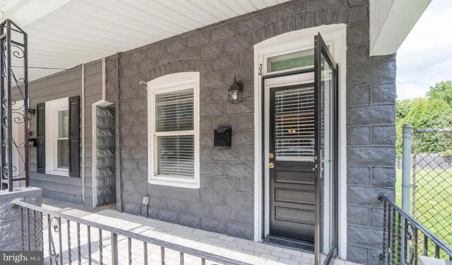 34 Maple Street Conshohocken, PA 19428 - Photo 35 of 35 Front Door