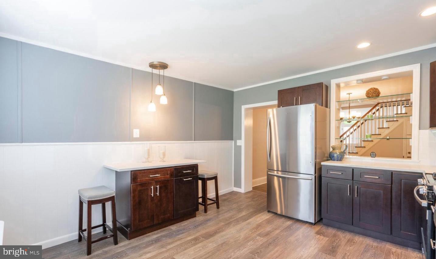 34 Maple Street Conshohocken, PA 19428 - Photo 6 of 35 Eat-in Kitchen