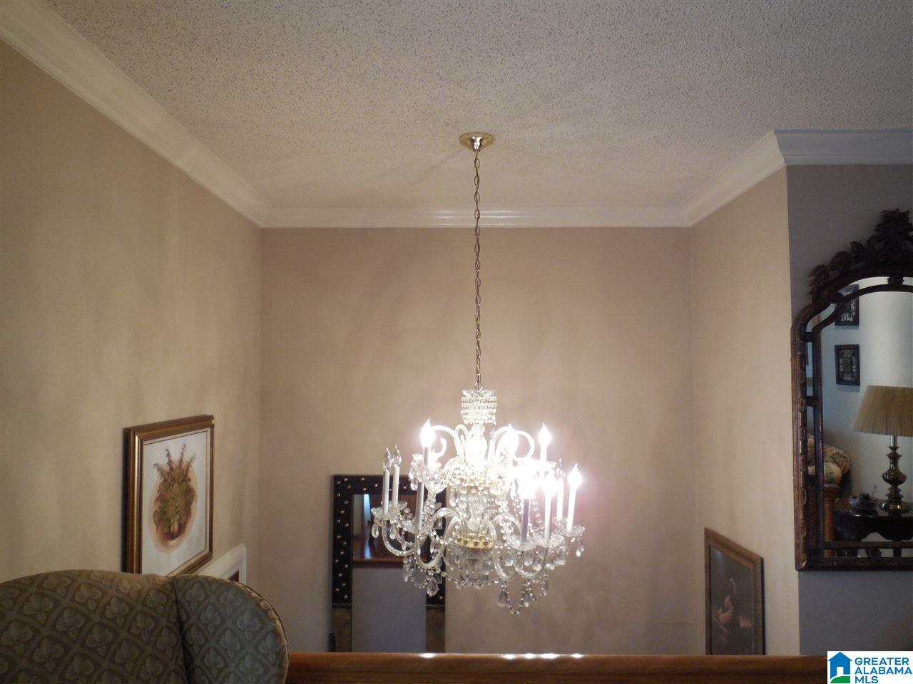 701 Greenbriar Road Fairfield, AL 35064 - Photo 3 of 28