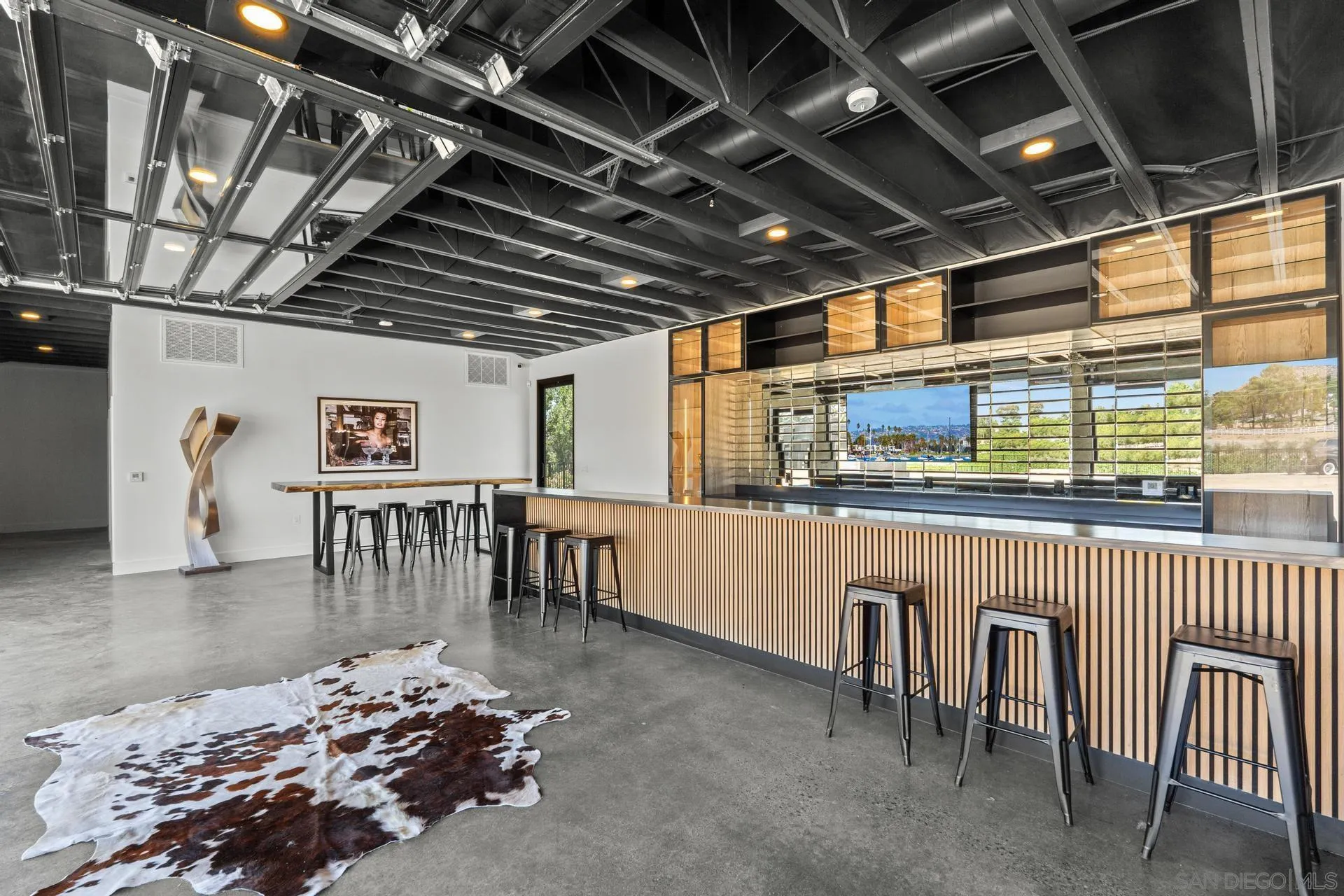 36051 East Benton Road, Unit 1 Temecula, CA 92592 - Photo 6 of 42 a view of a chairs and table in a room