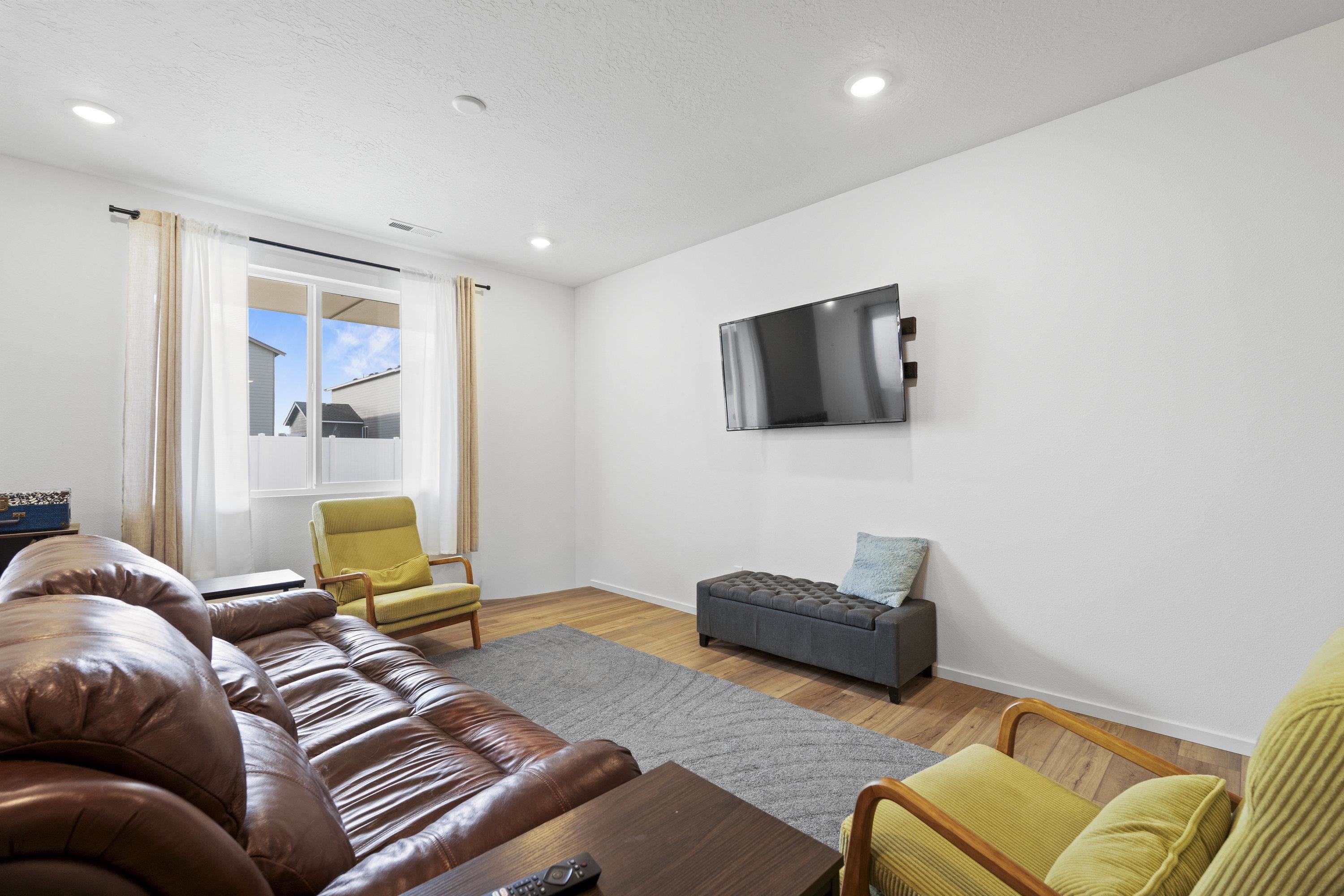 10813 North Beaverhead Road Spokane, WA 99208 - Photo 12 of 37