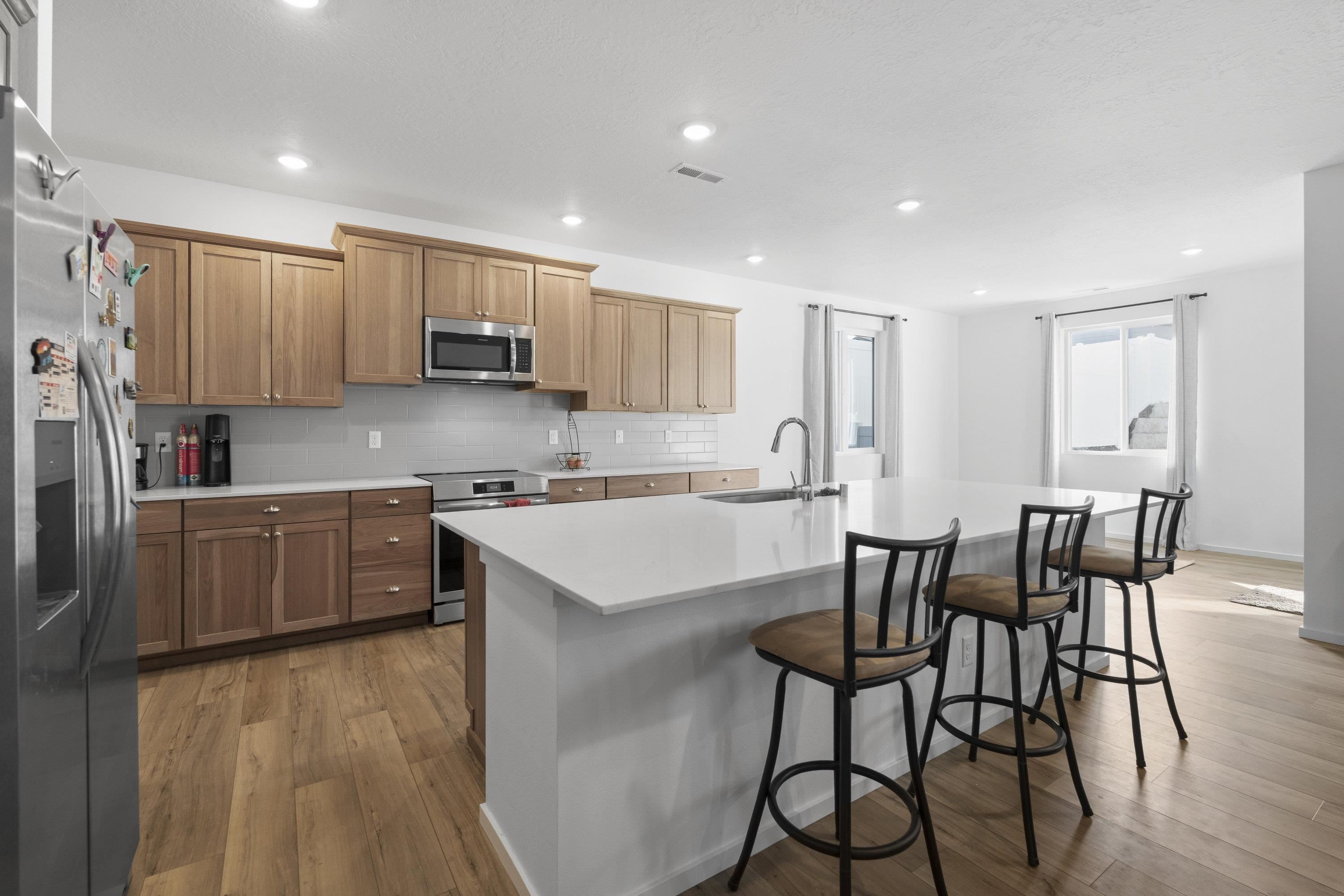 10813 North Beaverhead Road Spokane, WA 99208 - Photo 14 of 37