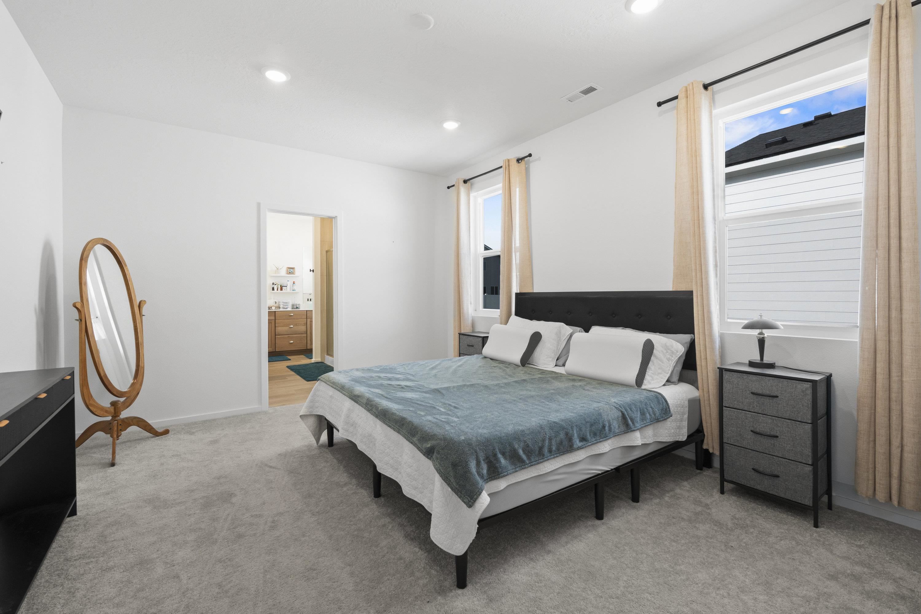 10813 North Beaverhead Road Spokane, WA 99208 - Photo 23 of 37