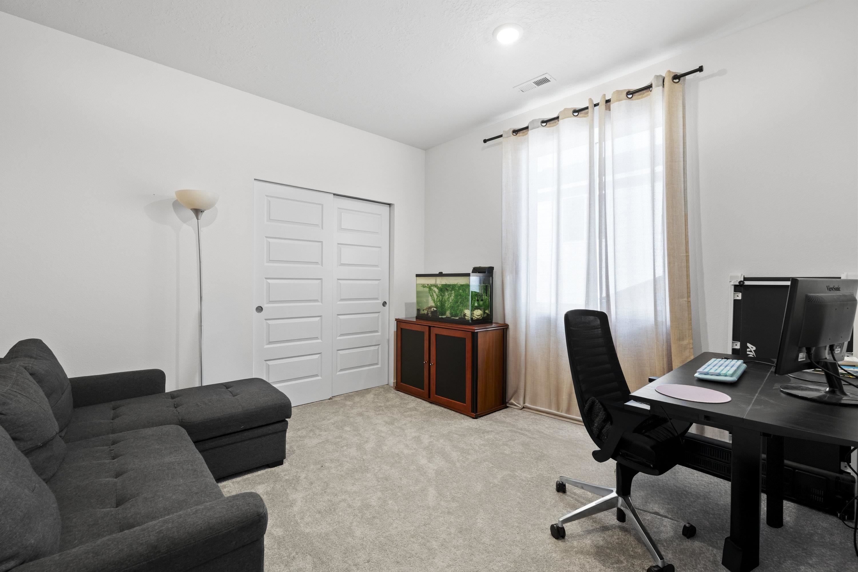 10813 North Beaverhead Road Spokane, WA 99208 - Photo 31 of 37