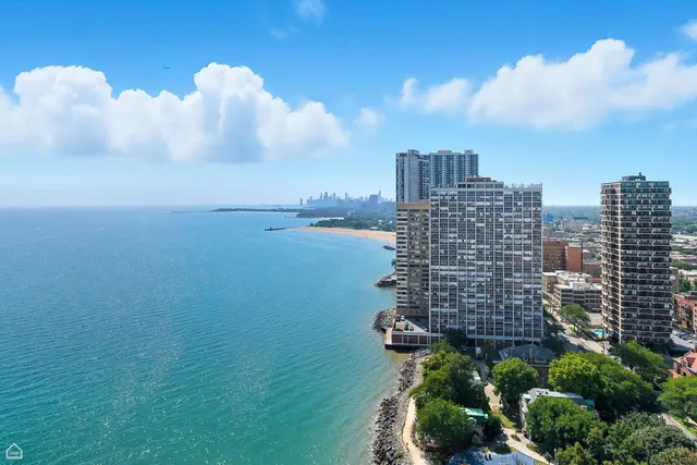 $129,000 | 6301 North Sheridan Road, Unit 18P, Chicago, IL 60660