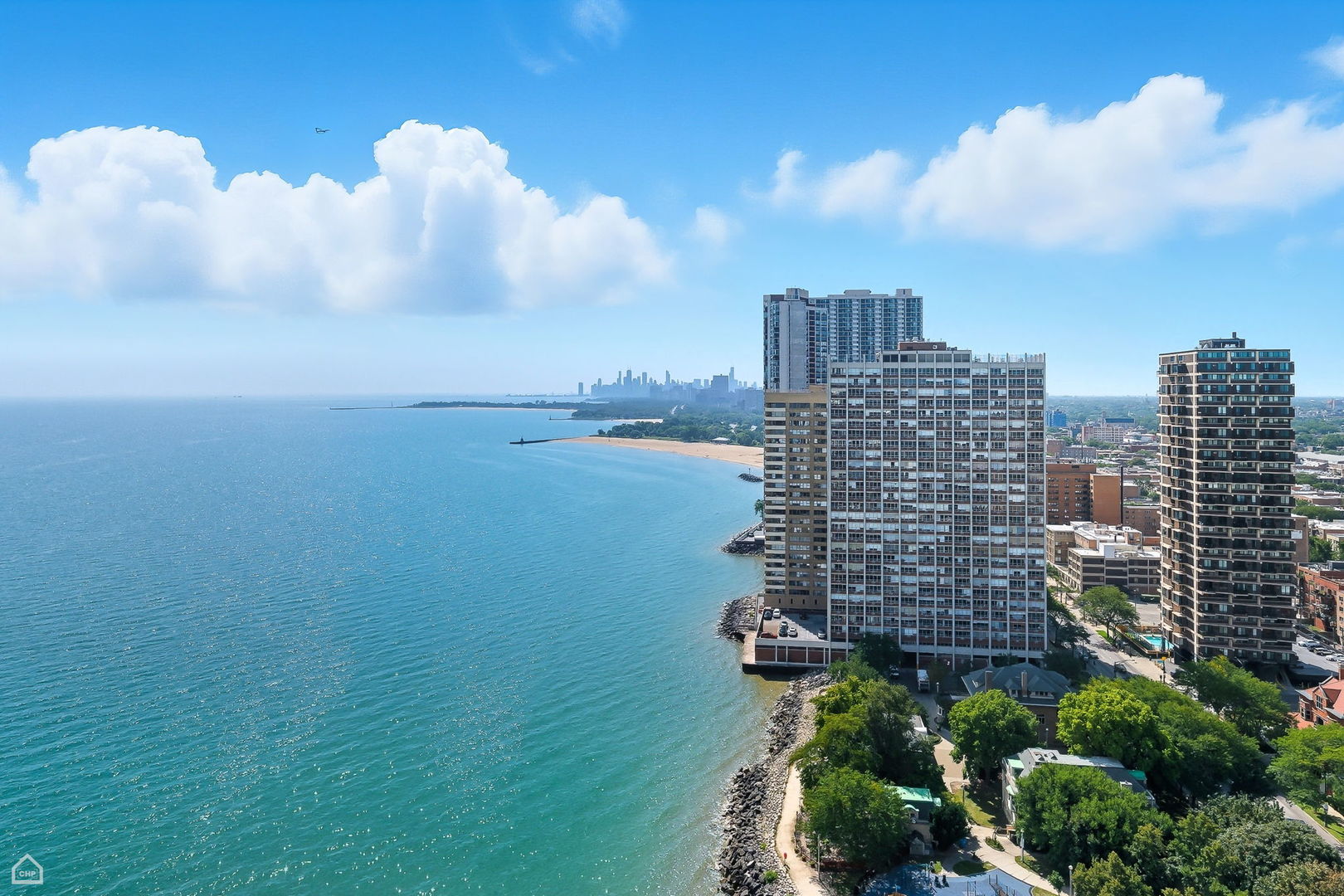 6301 North Sheridan Road, Unit 18P Chicago, IL 60660 - Photo 29 of 44 Gallery Image 29