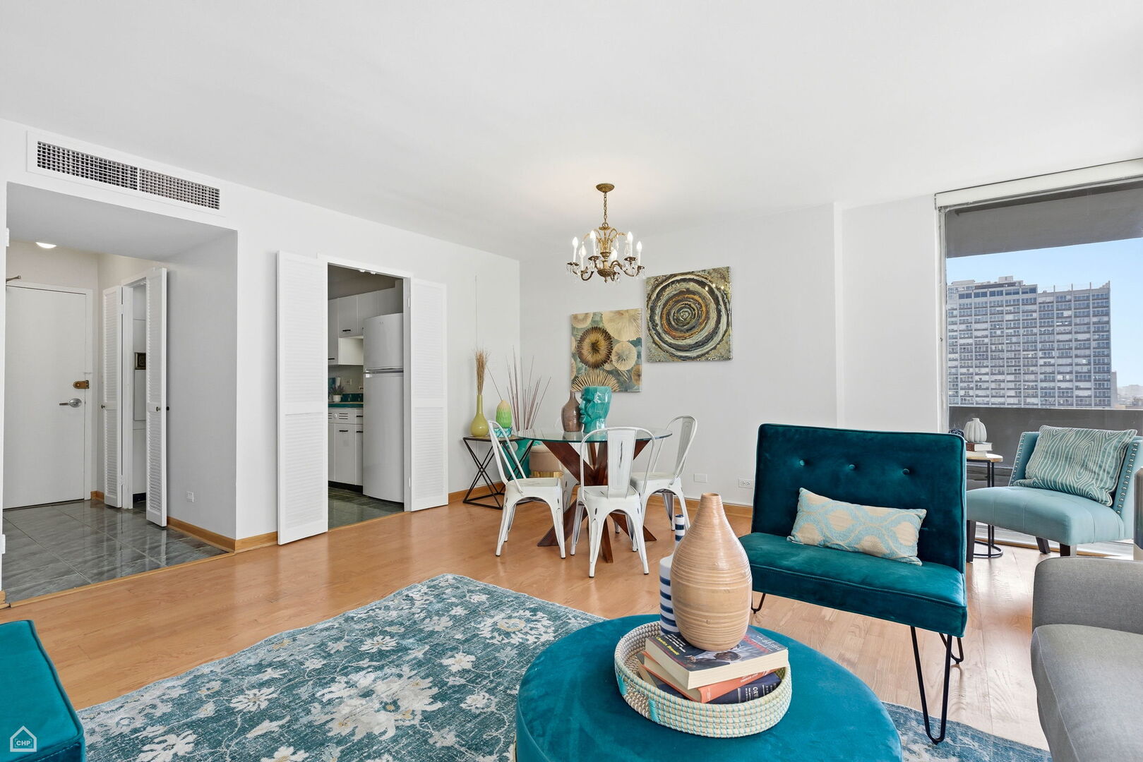 6301 North Sheridan Road, Unit 18P Chicago, IL 60660 - Photo 10 of 44 Gallery Image 10