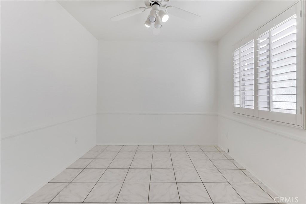 19545 Sherman Way, Unit 47 Reseda, CA 91335 - Photo 19 of 47