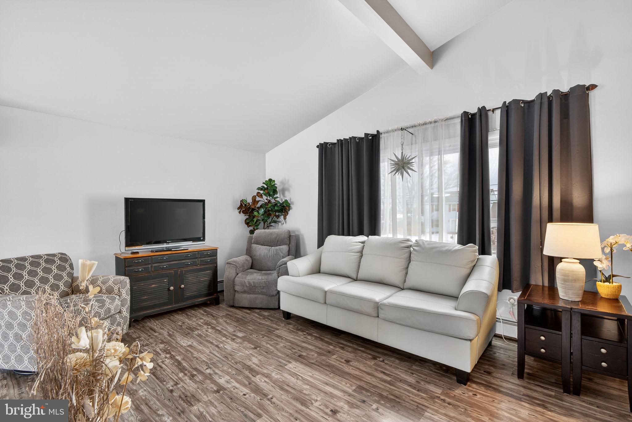 4000 Carter Road Bethlehem, PA 18020 - Photo 11 of 48