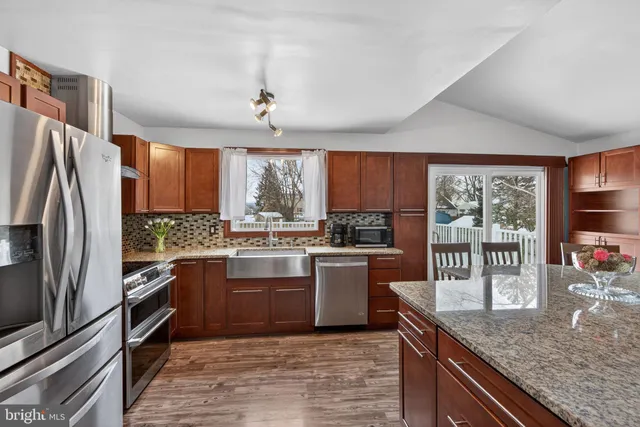 $398,500 | 4000 Carter Road, Bethlehem, PA 18020