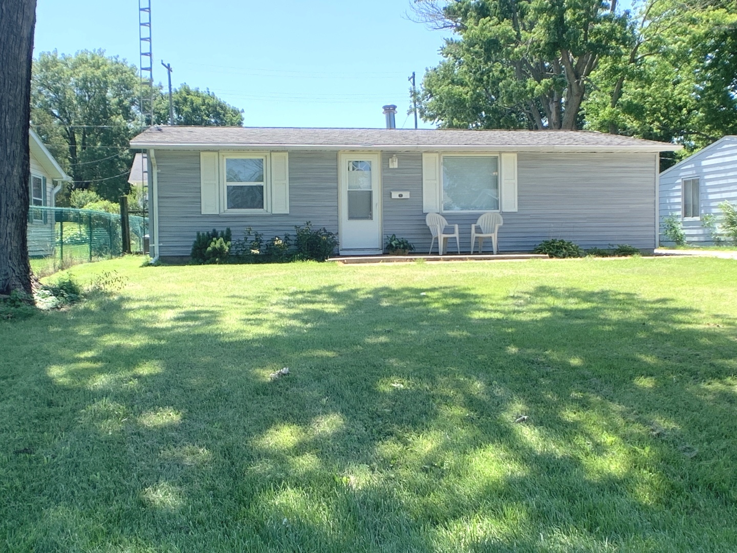 205 West 7th Street Spring Valley, IL 61362 - Photo 1 of 34 a backyard of a house