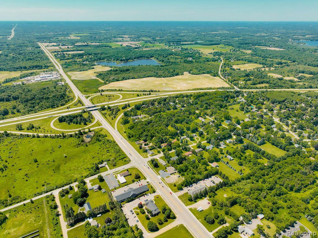 1224 South Lapeer Road Lapeer, MI 48446 - Photo 12 of 31
