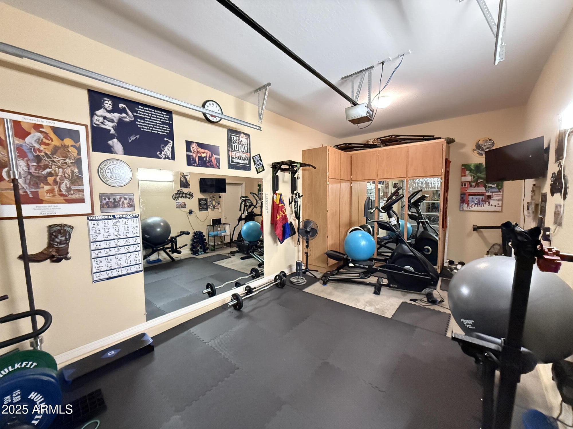 2245 West Clearview Trail Phoenix, AZ 85086 - Photo 29 of 76 Work Out Room