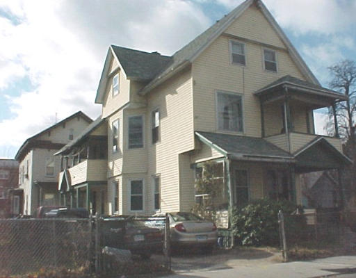 162-4 Walnut Street Springfield, MA 01105 - Photo 1 of 1 Gallery Image 1