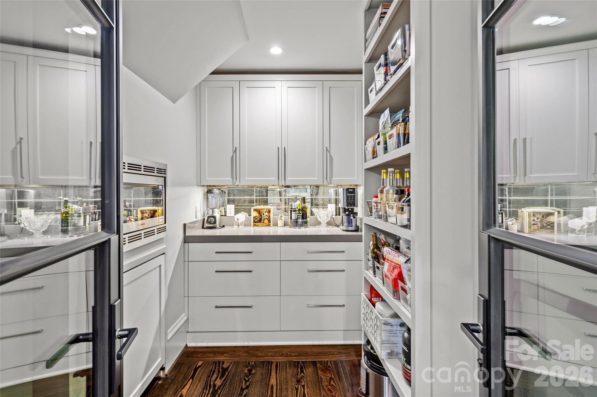 727 Colville Road Charlotte, NC 28207 - Photo 18 of 48 Gallery Image 18