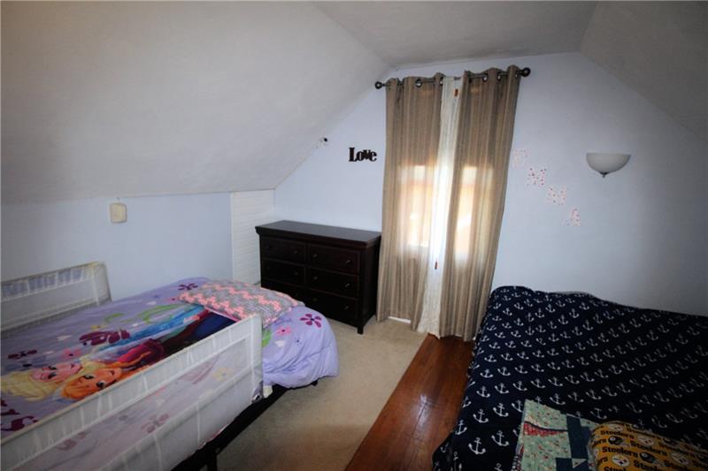 641 Irwin Run Road West Mifflin, PA 15122 - Photo 15 of 20 Third bedroom.