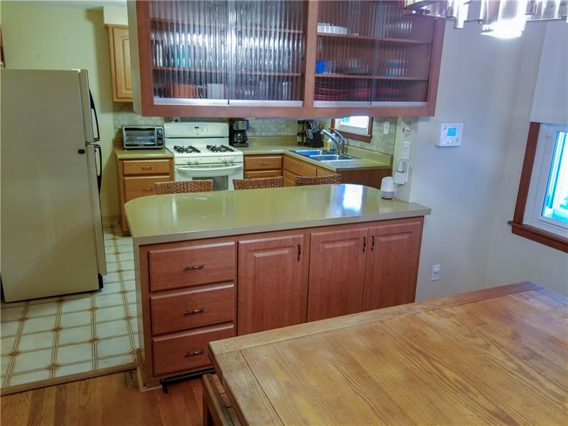 641 Irwin Run Road West Mifflin, PA 15122 - Photo 5 of 20 Open dining room and kitchen.