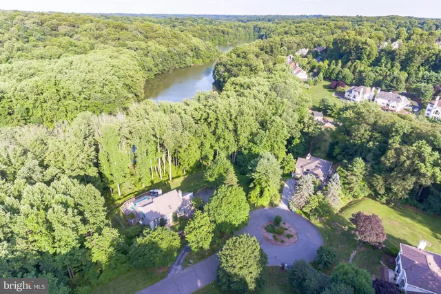 $295,000 | 25 Langton Lane, Newtown Square, PA 19073