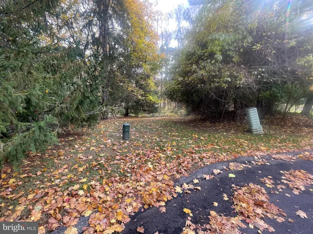 $295,000 | 25 Langton Lane, Newtown Square, PA 19073