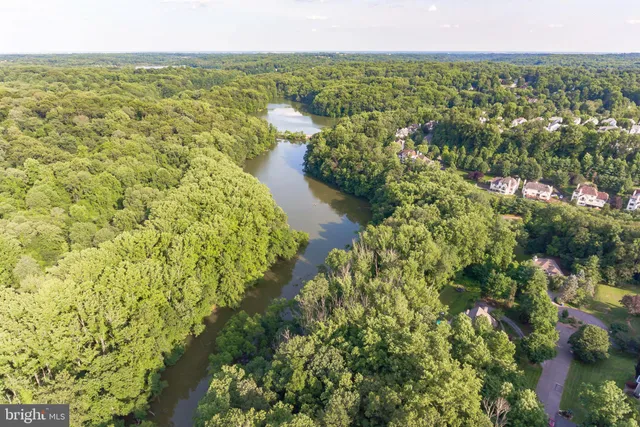 $295,000 | 25 Langton Lane, Newtown Square, PA 19073