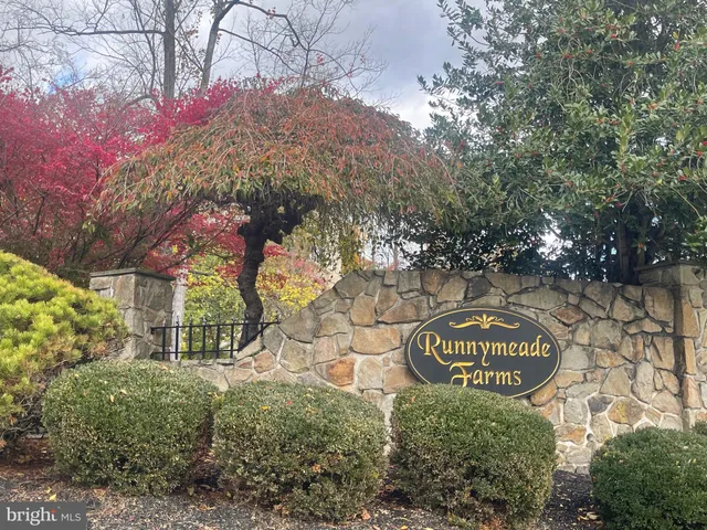 $295,000 | 25 Langton Lane, Newtown Square, PA 19073