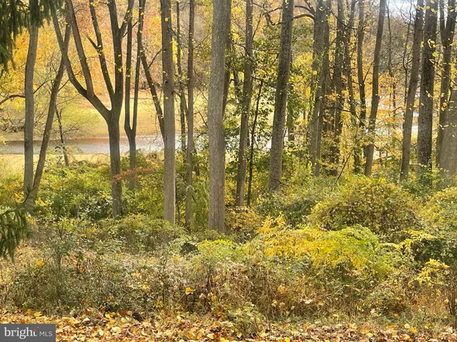 $295,000 | 25 Langton Lane, Newtown Square, PA 19073