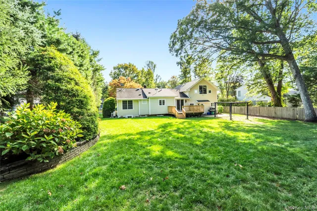 $1,129,000 | 4 Iroquois Avenue, Palisades, NY 10964