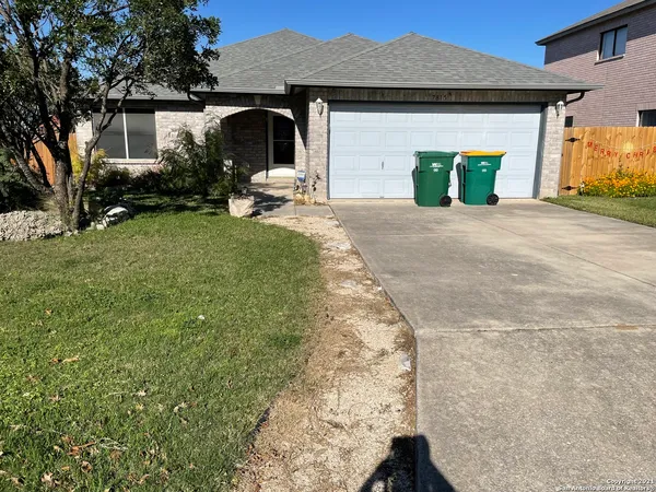 $1,800 | 7815 Caspian Bay Drive, Converse, TX 78109