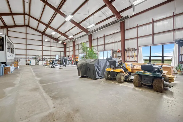 a view of a large building