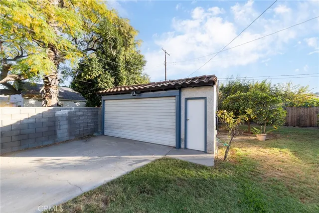 $2,750 | 759 West 26th Street, San Bernardino, CA 92405