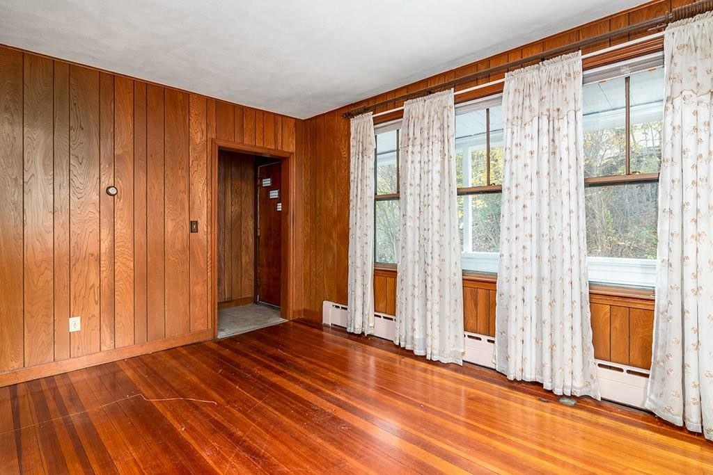 43 McClellan Street Providence, RI 02909 - Photo 8 of 36 Gallery Image 8