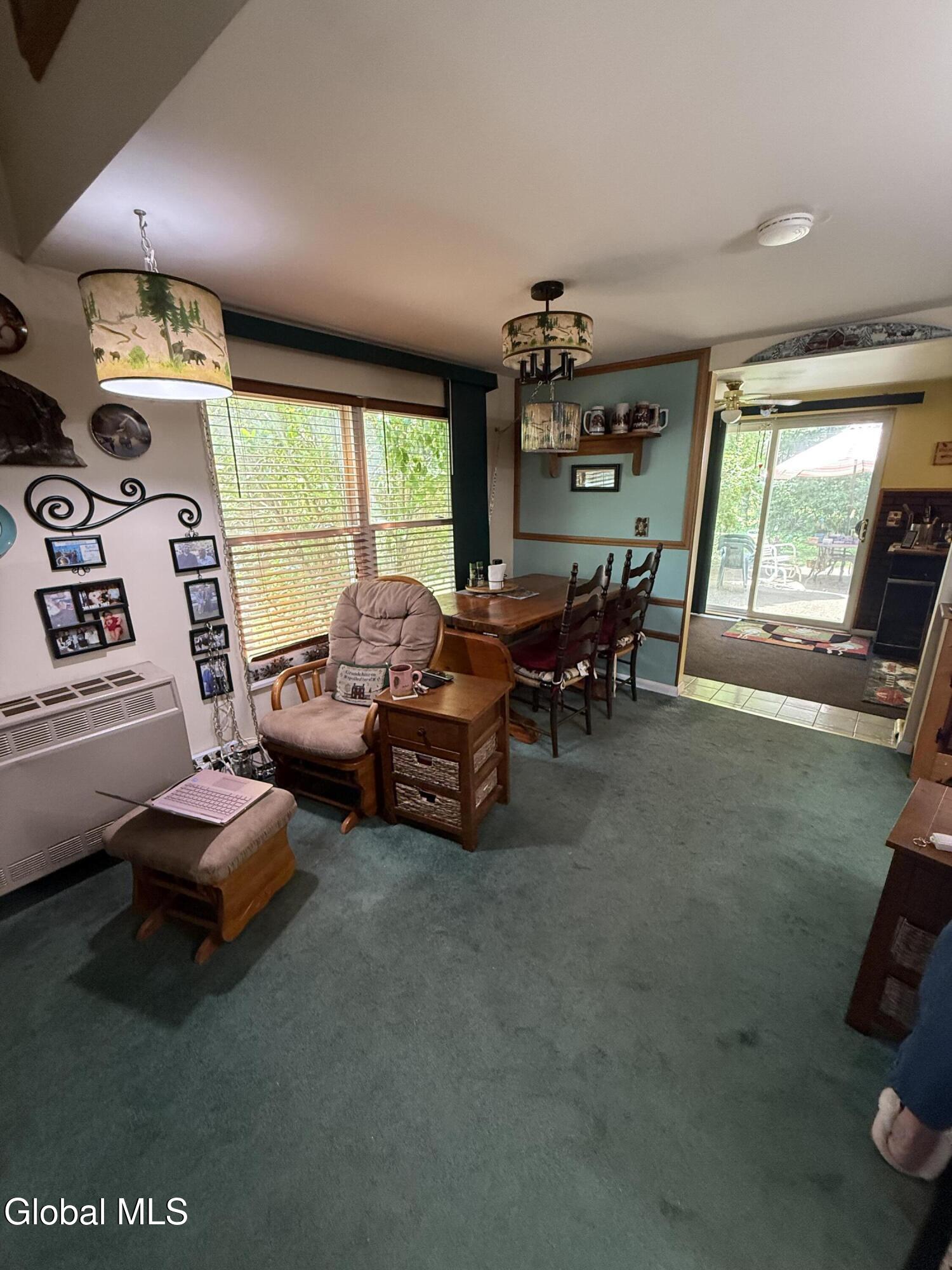 44 Thimbleberry Road Malta, NY 12020 - Photo 5 of 17 IMG_1123